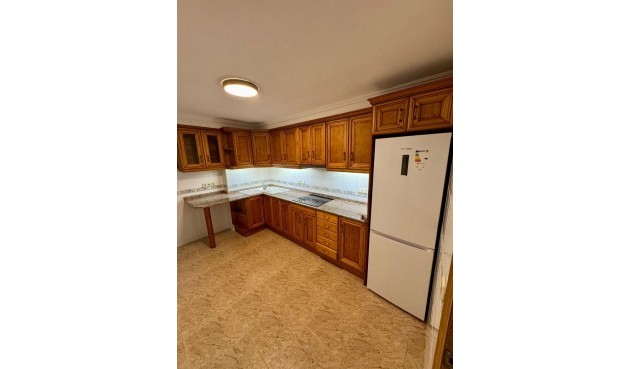 Brukt - Apartment -
Torrevieja - Centro