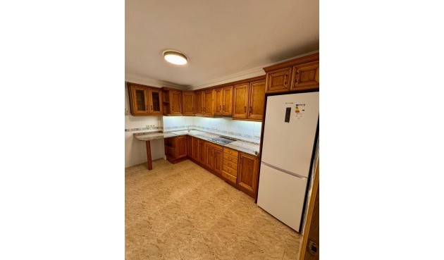 Brukt - Apartment -
Torrevieja - Centro