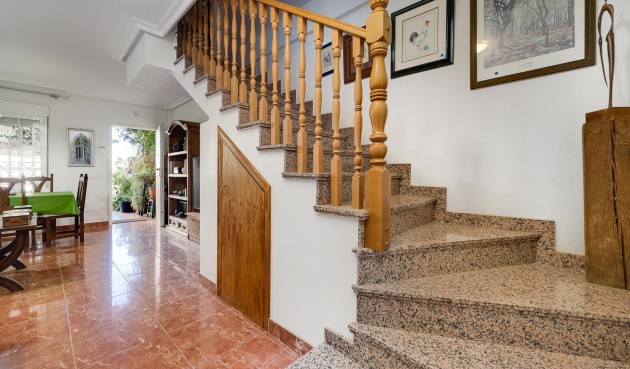 Brukt - Villa -
Orihuela Costa - Costa Blanca