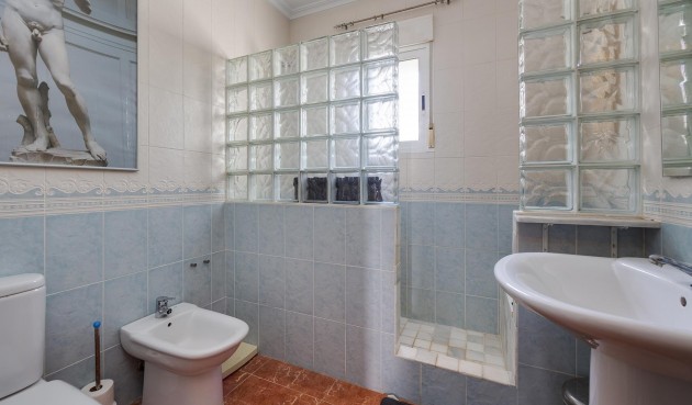 Brukt - Villa -
Orihuela Costa - Costa Blanca