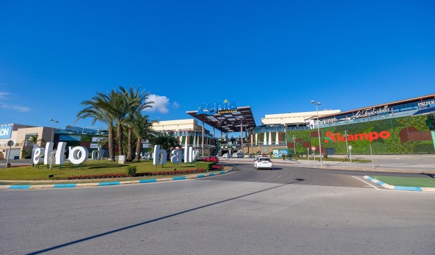 Brukt - Villa -
Orihuela Costa - Costa Blanca