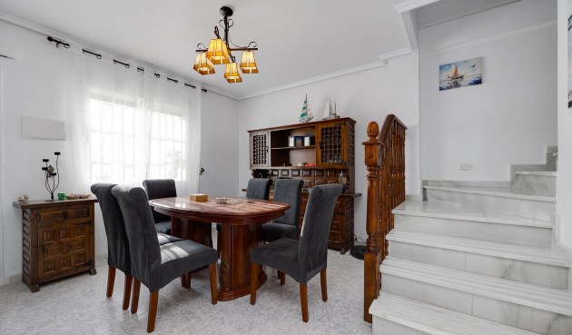 Brukt - Villa -
Torrevieja - Costa Blanca