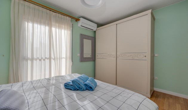 Brukt - Villa -
Torrevieja - Costa Blanca