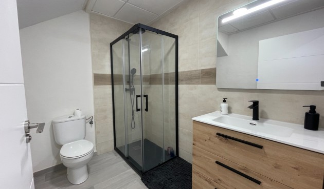 Brukt - Town House -
Algorfa - Inland