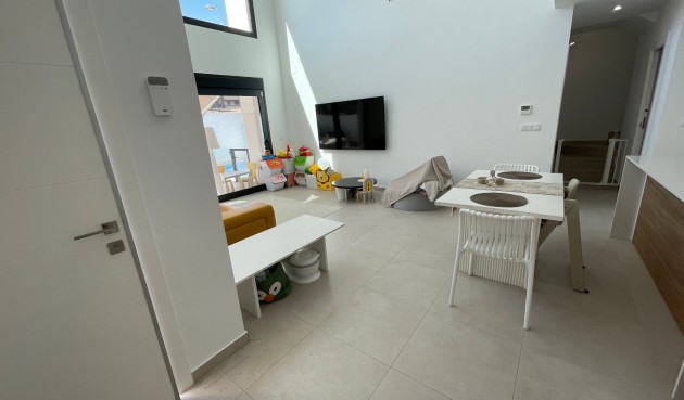 Brukt - Villa -
Formentera del Segura - Costa Blanca