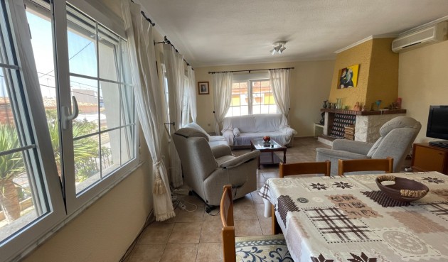 Brukt - Villa -
Benijofar - Costa Blanca