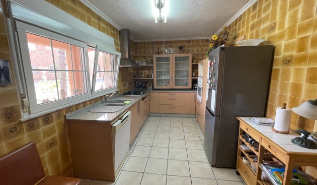 Brukt - Villa -
Benijofar - Costa Blanca