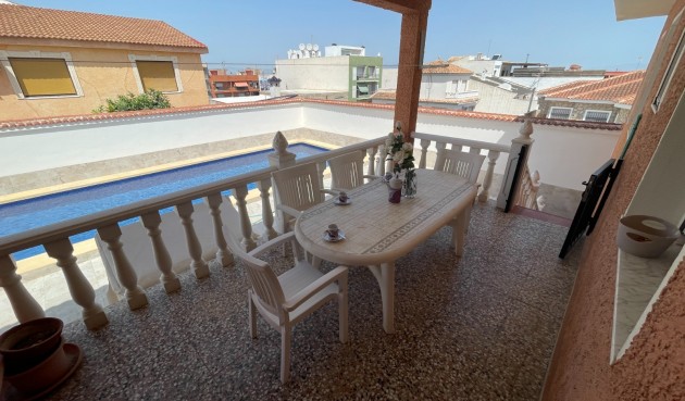 Brukt - Villa -
Benijofar - Costa Blanca