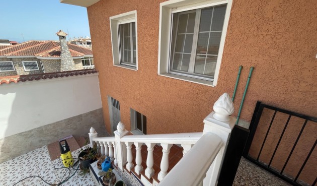 Brukt - Villa -
Benijofar - Costa Blanca