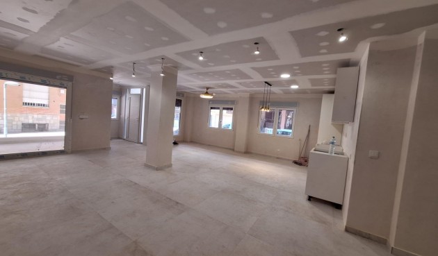 Brukt - Apartment -
Torrevieja - Acequion