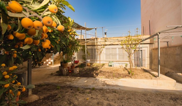 Brukt - Villa -
Benijofar - Costa Blanca