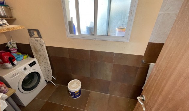 Reventa - Villa -
Crevillent - Inland