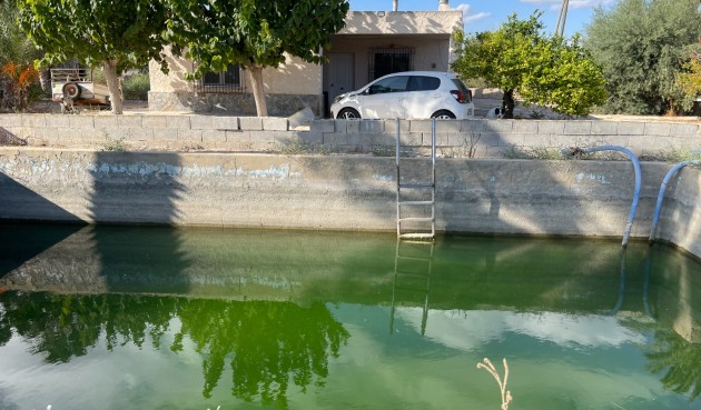 Reventa - Villa -
Crevillent - Inland