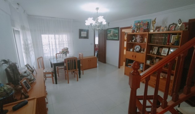 Brukt - Villa -
Crevillent - Inland