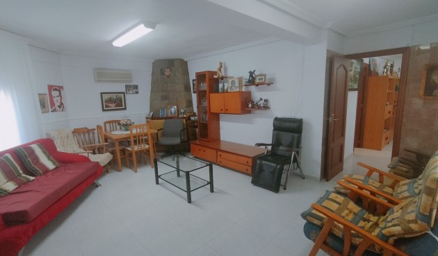 Brukt - Villa -
Crevillent - Inland