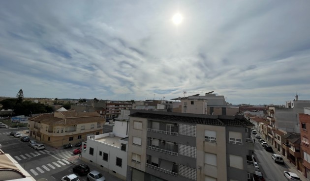 Brukt - Apartment -
Almoradí - Inland