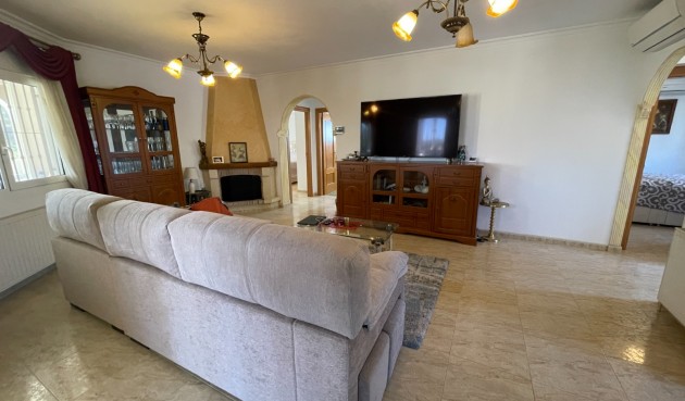 Resale - Villa -
Catral - Costa Blanca