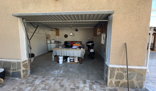 Resale - Villa -
Catral - Costa Blanca