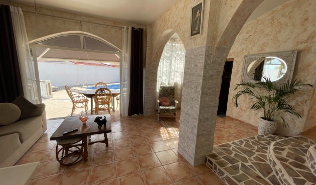 Brukt - Villa -
Ciudad Quesada - Costa Blanca