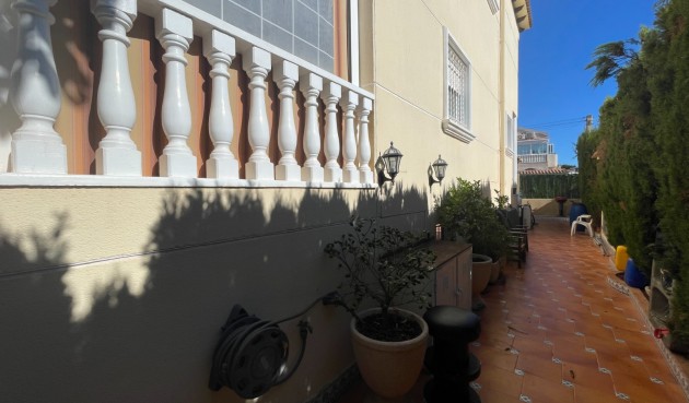 Brukt - Villa -
Guardamar del Segura - Costa Blanca