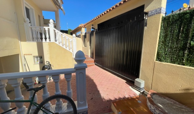 Brukt - Villa -
Guardamar del Segura - Costa Blanca