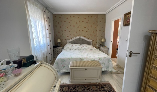 Brukt - Villa -
Guardamar del Segura - Costa Blanca