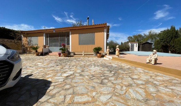 Brukt - Villa -
Guardamar del Segura - Costa Blanca