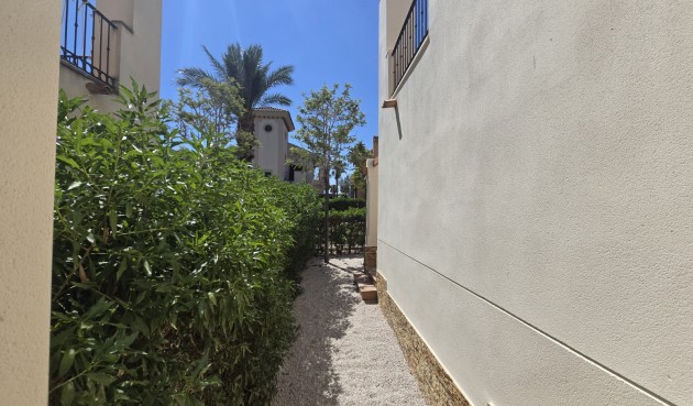 Brukt - Tosidig -
Algorfa - Inland