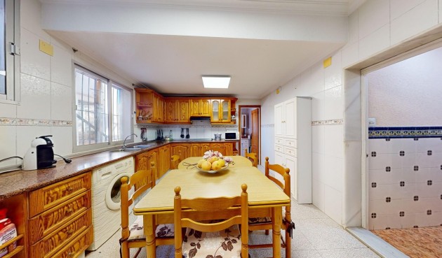 Brukt - Villa -
Crevillent - Inland