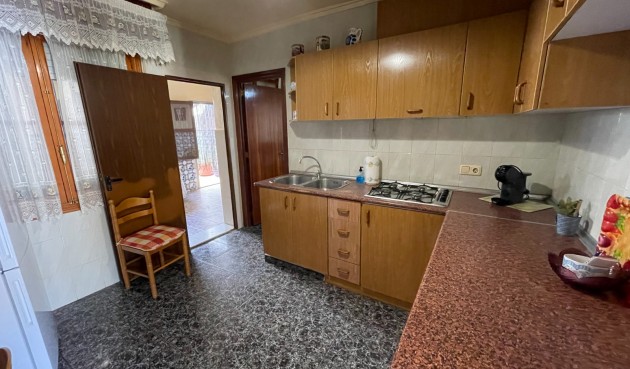 Återförsäljning - Town House -
Jacarilla - Inland