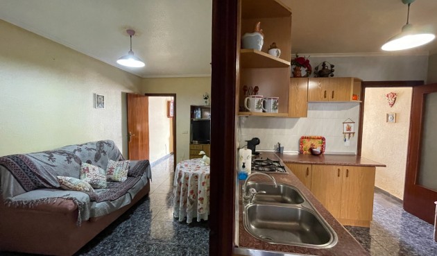 Återförsäljning - Town House -
Jacarilla - Inland