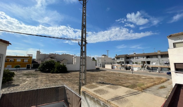 Återförsäljning - Town House -
Jacarilla - Inland