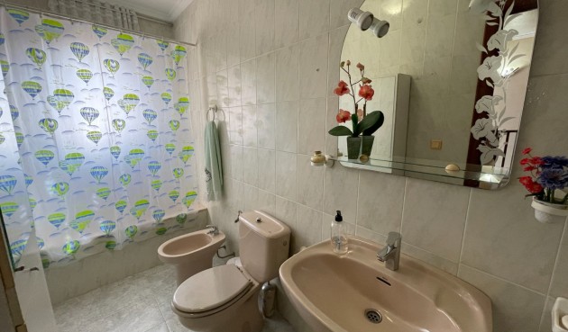 Återförsäljning - Town House -
Jacarilla - Inland