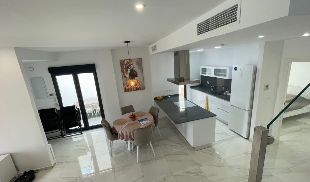 Återförsäljning - Villa -
Benijofar - Costa Blanca