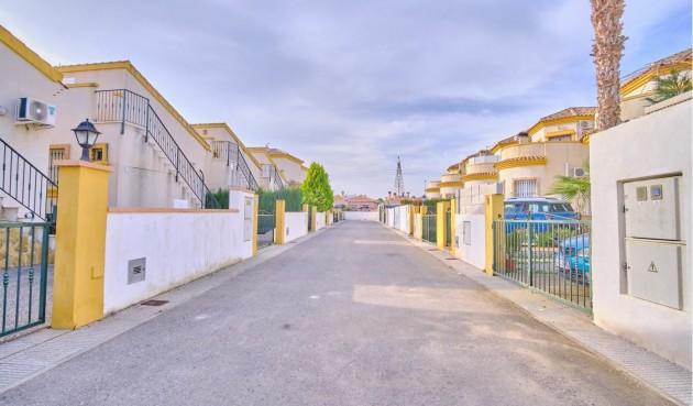 Brukt - Villa -
Los Montesinos - Costa Blanca