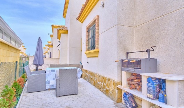 Brukt - Villa -
Los Montesinos - Costa Blanca