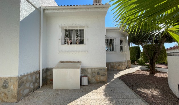 Brukt - Villa -
Ciudad Quesada - Costa Blanca