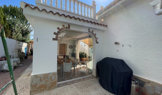 Brukt - Villa -
Ciudad Quesada - Costa Blanca