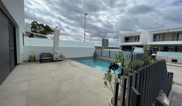 Reventa - Villa -
Dolores - Costa Blanca