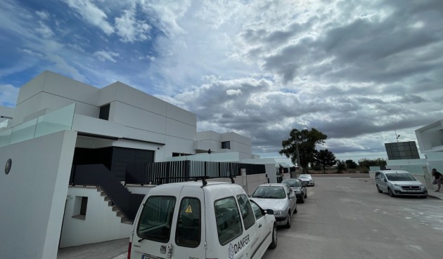 Reventa - Villa -
Dolores - Costa Blanca