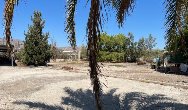 Brukt - Villa -
Crevillent - Inland