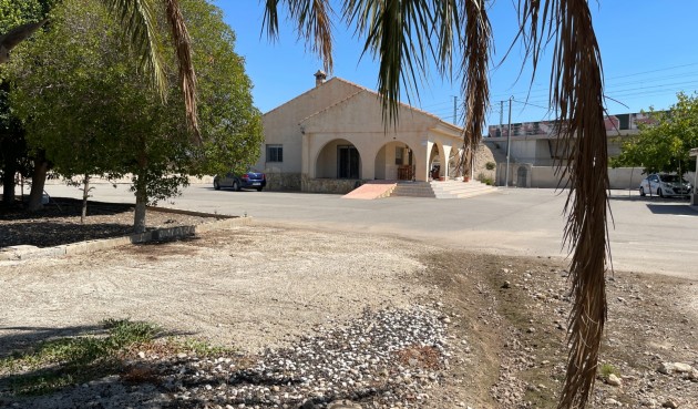 Brukt - Villa -
Crevillent - Inland