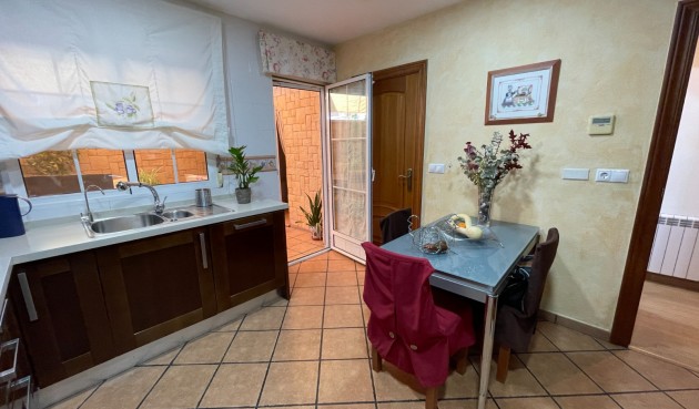 Brukt - Town House -
Elche - Costa Blanca