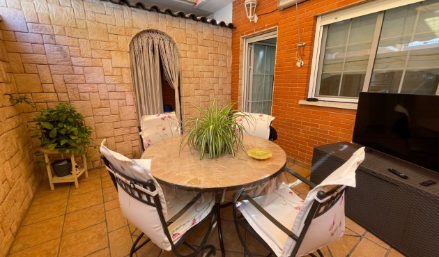 Brukt - Town House -
Elche - Costa Blanca