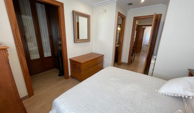 Brukt - Town House -
Elche - Costa Blanca