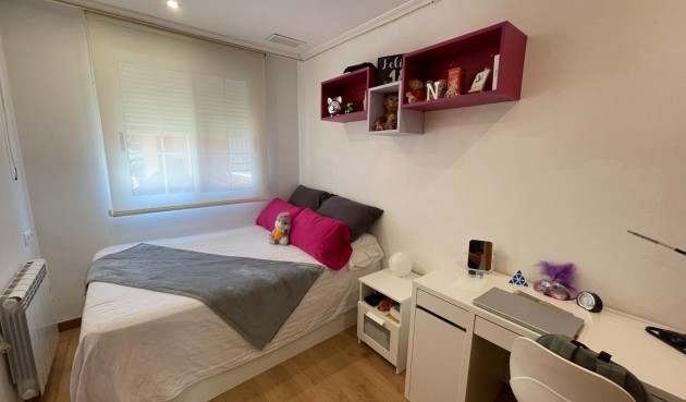 Brukt - Town House -
Elche - Costa Blanca