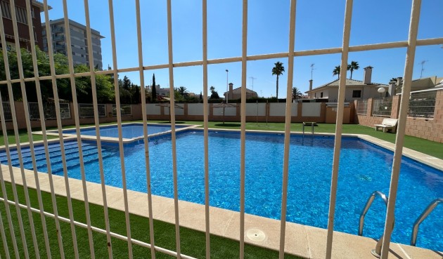 Brukt - Town House -
Elche - Costa Blanca
