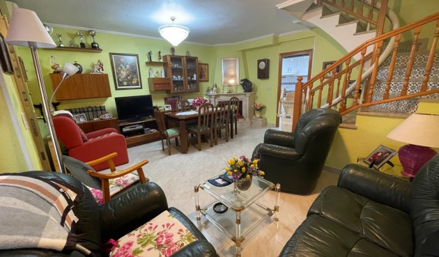 Brukt - Town House -
Guardamar del Segura - Costa Blanca