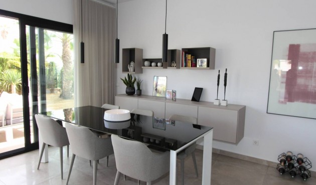 Brukt - Villa -
Rojales - Inland