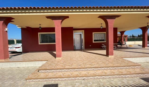 Brukt - Villa -
Albatera - Inland